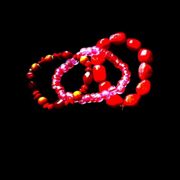 Bracelets - Picture 2 of 4